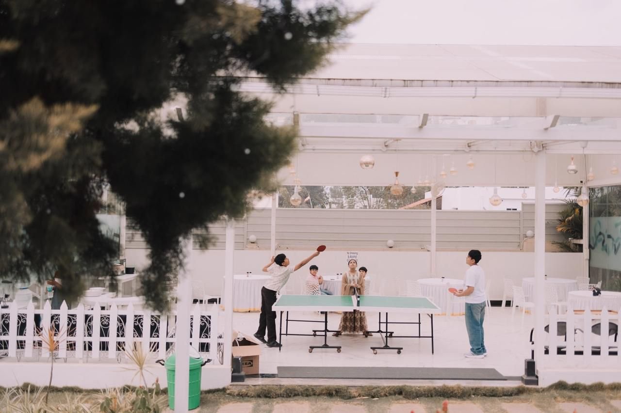 Guests playing table tennis at RK9 near Bannerghatta, Bangalore
